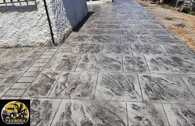 Suelos de hormigón de colores y diseños exclusivos en Valencia